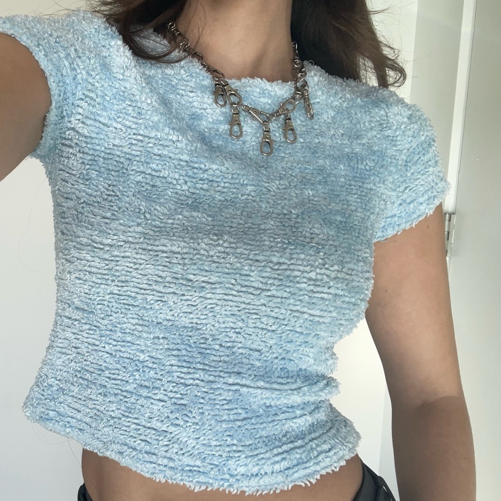 fuzzy/textured light pastel baby blue y2k/90s knit short sleeve crop top